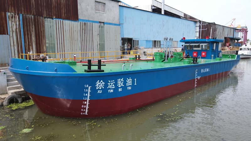 24.5m驳油船